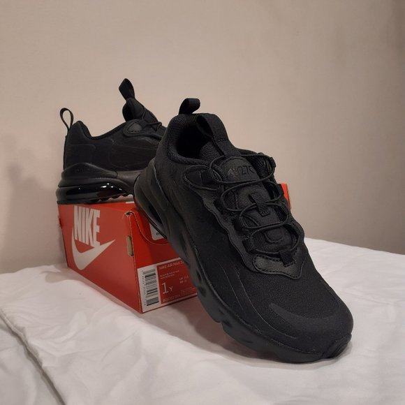 Kids Nike Airmax Sneakers - Picture 4 of 4